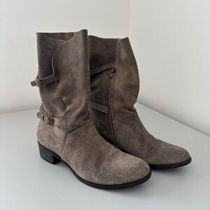 Coclico Talia Gray Suede Slouchy Trucker Boots | Size 6